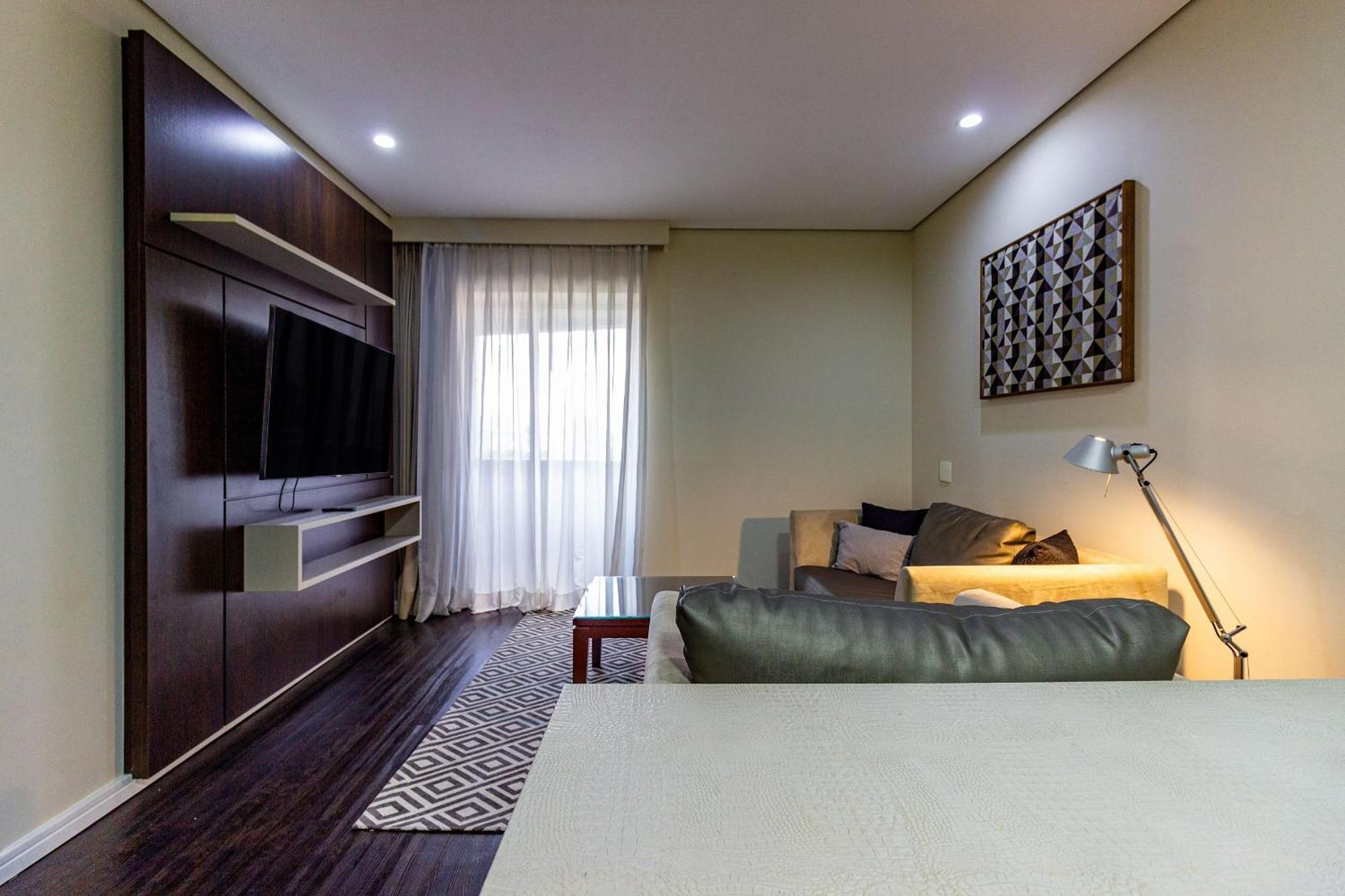 Xtay Berrini Apartamento São Paulo